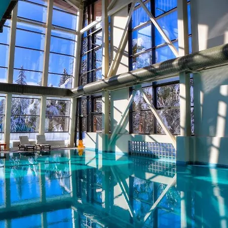 Alpine Charm Апартаменты *